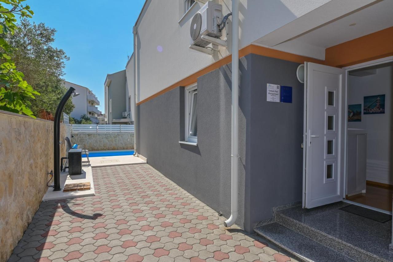 Apartment Funtastic With Private Pool Novalja Exterior photo